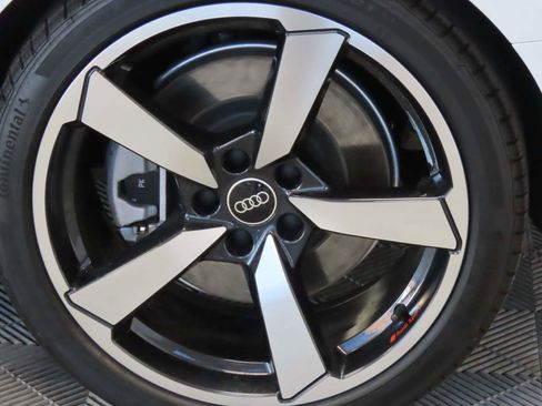 Used 2025 Audi A5 2.0T Premium Plus image 8