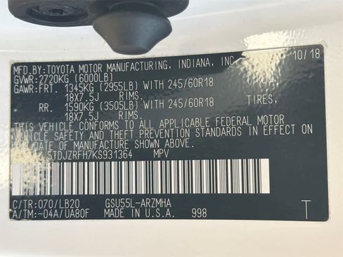 Used 2019 Toyota Highlander XLE w/ Carpet Mat Package (TMS) image 37