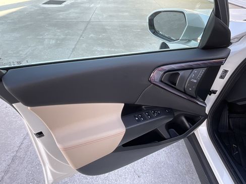 New 2025 BMW X3 xDrive30i w/ Convenience Package image 8