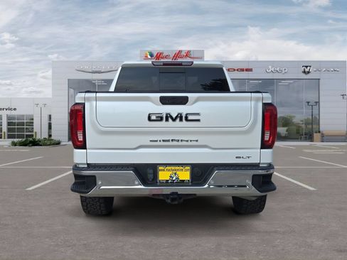 Used 2021 GMC Sierra 1500 SLT RWD image 4
