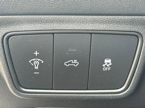 Used 2024 Hyundai Santa Cruz Limited AWD/4WD image 17