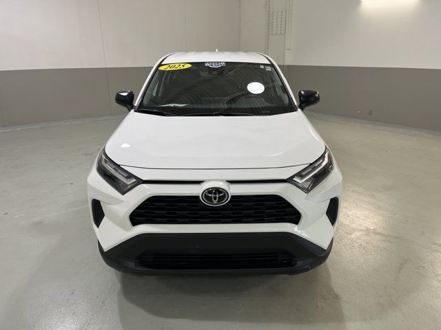 Used 2025 Toyota RAV4 LE FWD image 3