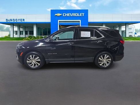 Used 2024 Chevrolet Equinox Premier AWD/4WD image 11