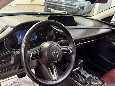 Used 2025 MAZDA CX-30 AWD 2.5 S w/ Preferred Package image 24