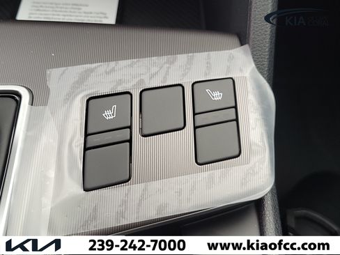 New 2026 Kia Sportage EX FWD image 28
