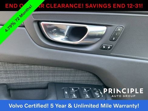Certified 2023 Volvo XC60 B5 Core image 26
