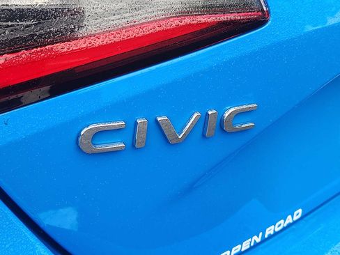 Used 2024 Honda Civic Sport image 29