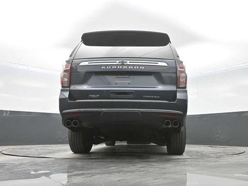 Used 2021 Chevrolet Suburban Premier AWD/4WD image 25