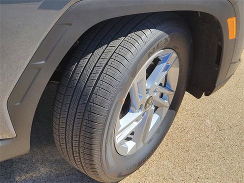 New 2026 Hyundai Tucson SE image 5