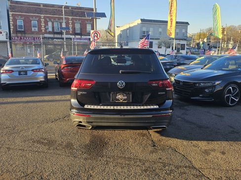 Used 2020 Volkswagen Tiguan SEL image 7