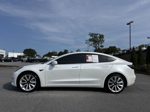 Used 2019 Tesla Model 3 Standard Range Plus RWD image 7