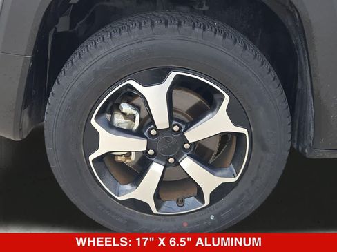 Used 2022 Jeep Renegade Trailhawk AWD/4WD image 12