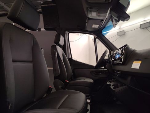 New 2026 Mercedes-Benz Sprinter 2500 image 27
