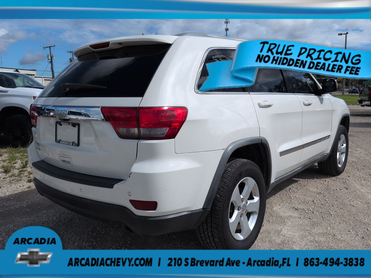 Used 2012 Jeep Grand Cherokee Laredo RWD image 4