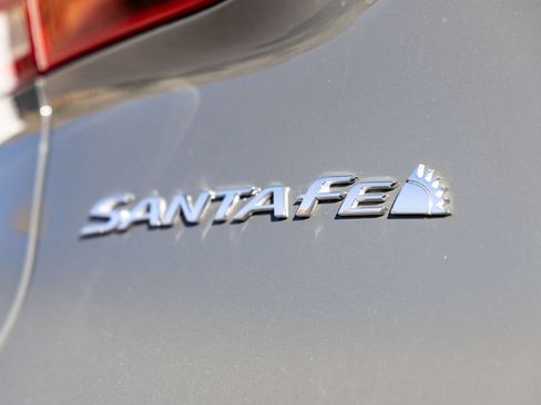 Used 2023 Hyundai Santa Fe SEL FWD image 13