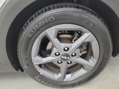 Used 2025 Kia K4 FWD image 31
