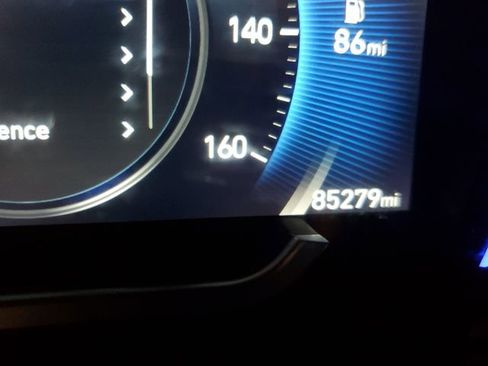 Used 2020 Hyundai Santa Fe SEL w/ Convenience + Premium Package FWD image 18