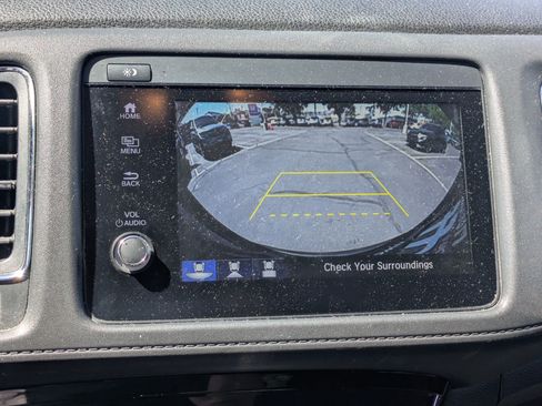 Used 2021 Honda HR-V EX image 24