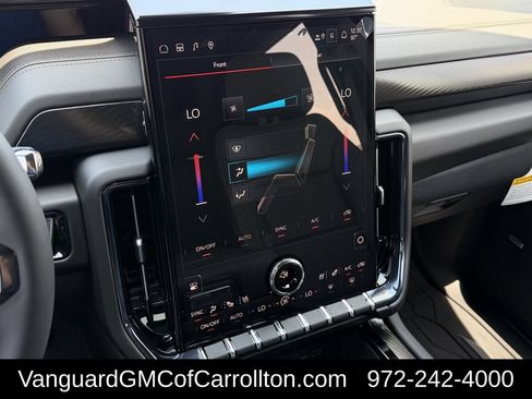 New 2026 GMC Yukon AT4 w/ AT4 Premium Plus Package AWD/4WD image 16