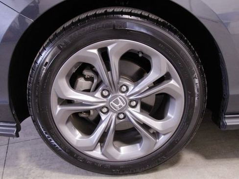 Certified 2024 Honda Accord EX image 9