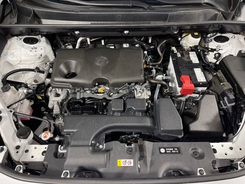 Certified 2025 Toyota RAV4 XLE AWD/4WD image 9