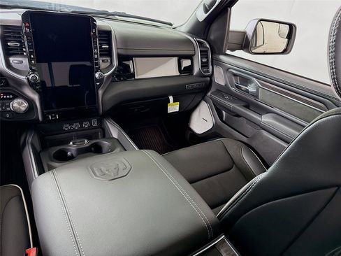 New 2026 RAM 1500 Laramie w/ Night Edition AWD/4WD image 18