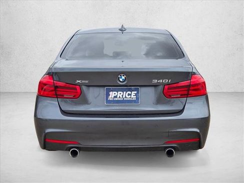 Used 2017 BMW 340i xDrive Sedan AWD/4WD image 6