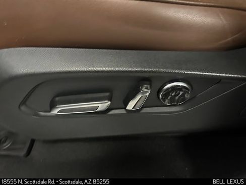 Used 2022 Acura MDX w/ Technology Package AWD/4WD image 22