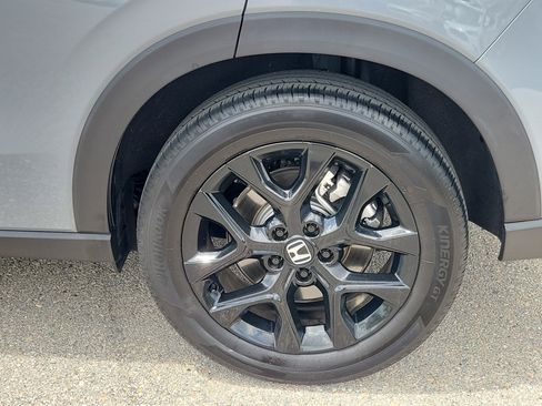 Used 2025 Honda HR-V Sport image 9