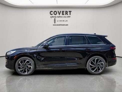 New 2024 Lincoln Corsair Grand Touring w/ Equipment Group 302A image 2