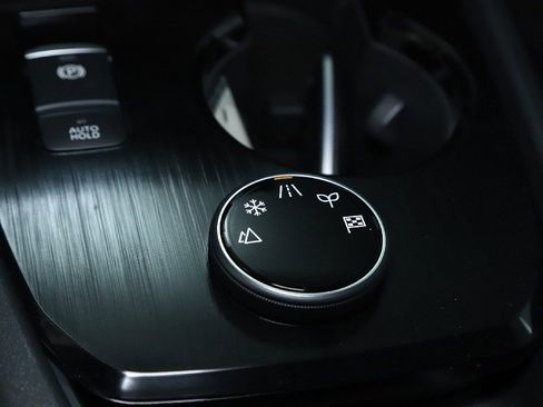 Certified 2026 Nissan Rogue SV image 26