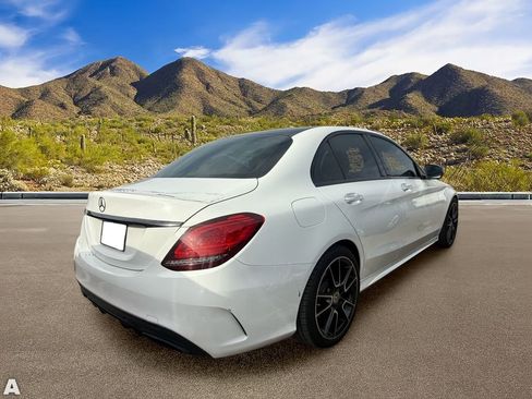 Used 2019 Mercedes-Benz C 300 Sedan image 4