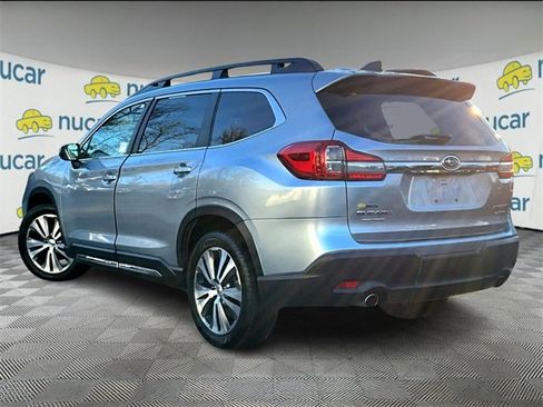 Used 2022 Subaru Ascent Limited image 2