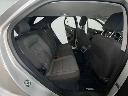 Used 2020 Chevrolet Equinox LT w/ Driver Convenience Package FWD image 31