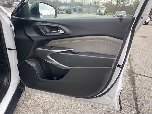 Used 2024 Chevrolet Trax ACTIV image 24