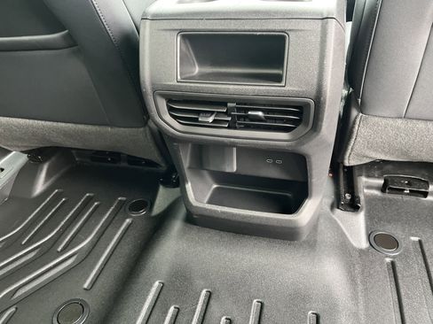 Used 2024 Chevrolet Silverado EV W/T image 17