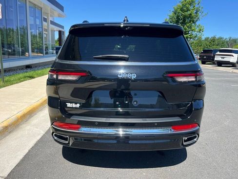 Used 2023 Jeep Grand Cherokee L Overland w/ Luxury Tech Group IV AWD/4WD image 8