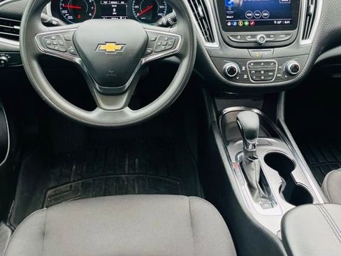 Used 2023 Chevrolet Malibu LT image 10