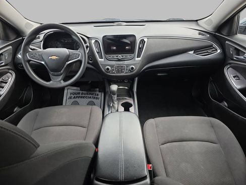 Certified 2021 Chevrolet Malibu LT FWD image 11