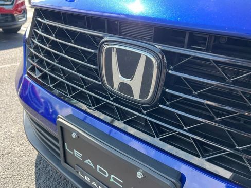 Used 2023 Honda Accord Sport image 29