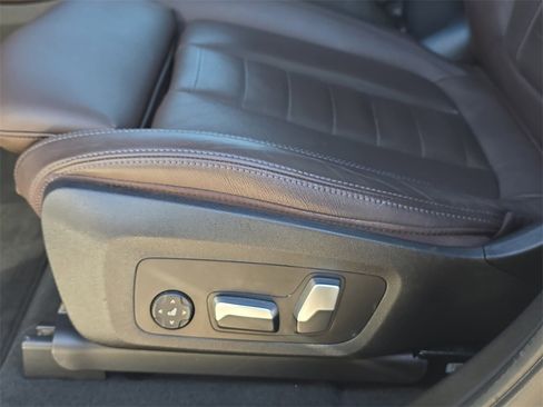 Used 2023 BMW X4 M40i w/ Premium Package image 28