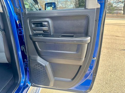 Used 2014 RAM 1500 Express image 16