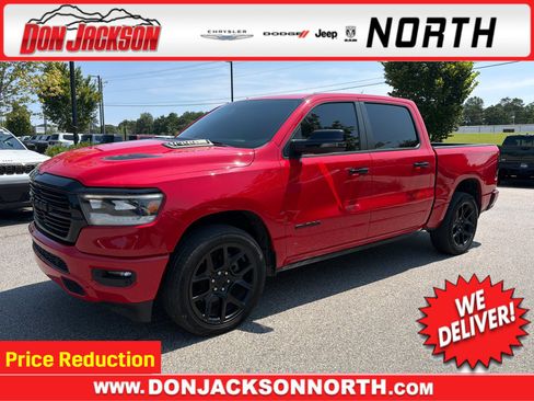 Used 2023 RAM 1500 Laramie AWD/4WD image 1
