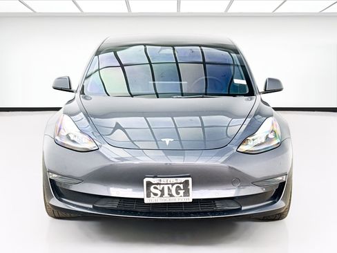 Used 2022 Tesla Model 3 Performance AWD/4WD image 2