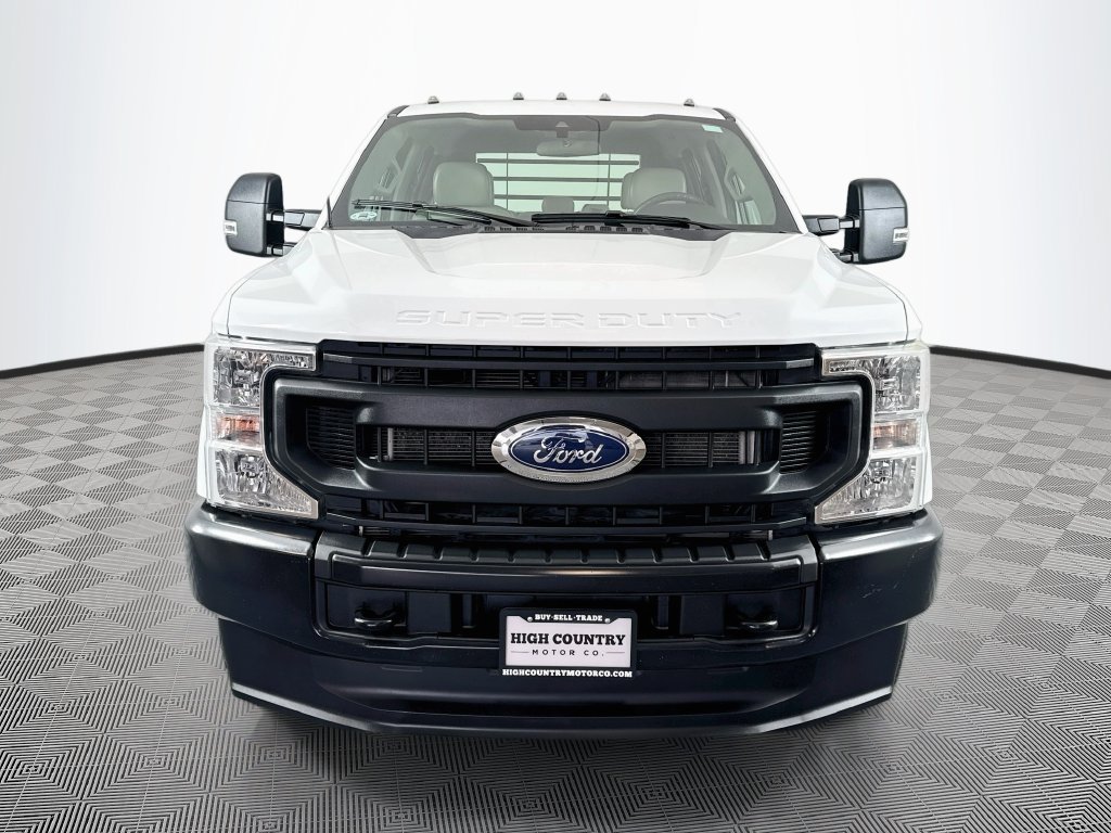 Used 2022 Ford F350 XL w/ Power Equipment Group AWD/4WD image 2