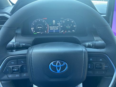 New 2025 Toyota Tacoma TRD Off-Road image 14