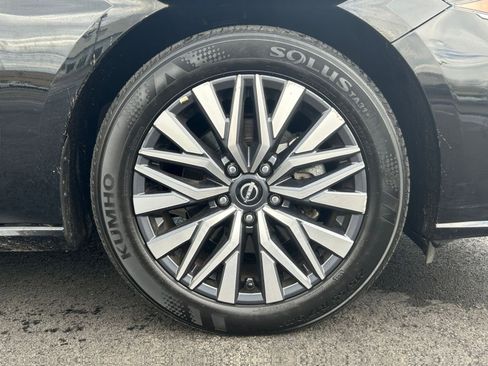 Used 2025 Nissan Altima 2.5 SV image 30