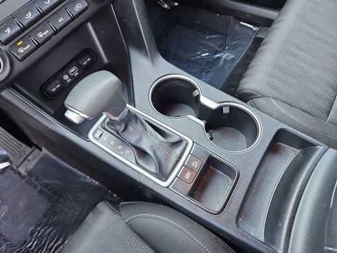 Used 2019 Kia Sportage LX image 15