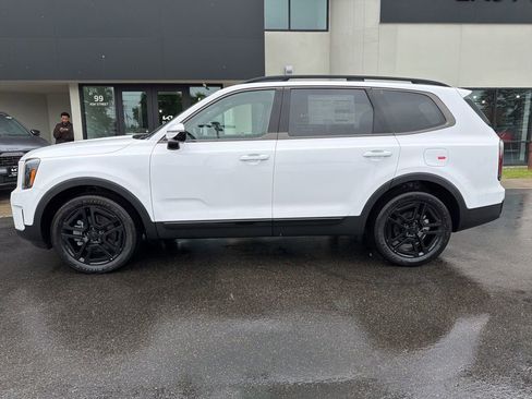 New 2025 Kia Telluride SX Prestige X-Line AWD/4WD image 2