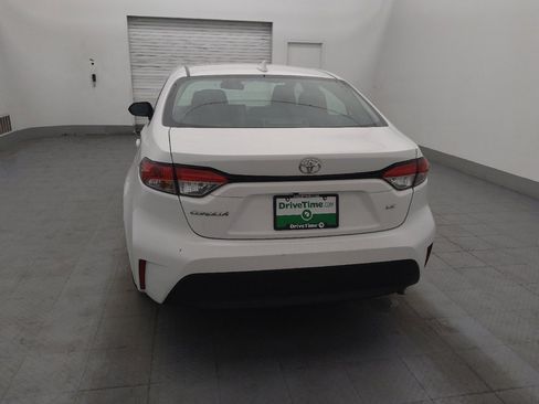 Used 2024 Toyota Corolla LE image 6